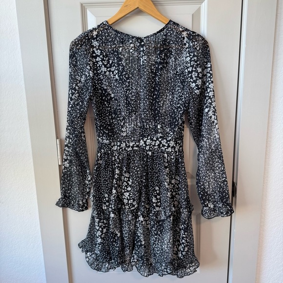 Lulus Love Me Right Black Floral Print Long Sleeve Tiered Mini Dress Size XS - Picture 8 of 9